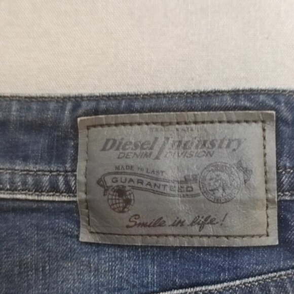 Diesel Industry Buster jeans men's sz W28/L30 ink blue regular slim-tapered NWT - Picture 5 of 15